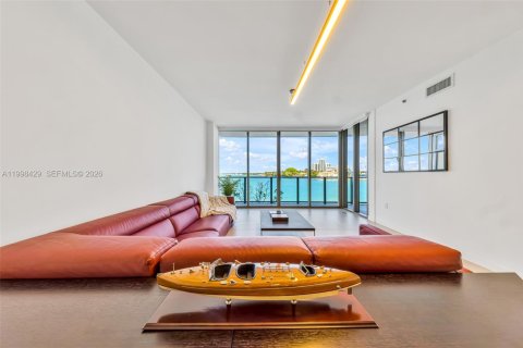 Copropriété à vendre à Bay Harbor Islands, Floride: 4 chambres, 309.18 m2 № 2068198 - photo 7