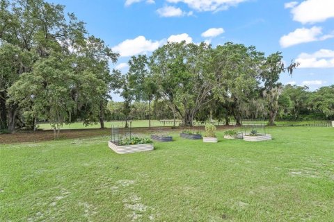 House in Anthony, Florida 3 bedrooms, 227.61 sq.m. № 1686650 - photo 27