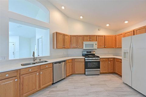 House in Lakewood Ranch, Florida 2 bedrooms, 152.17 sq.m. № 1877457 - photo 10