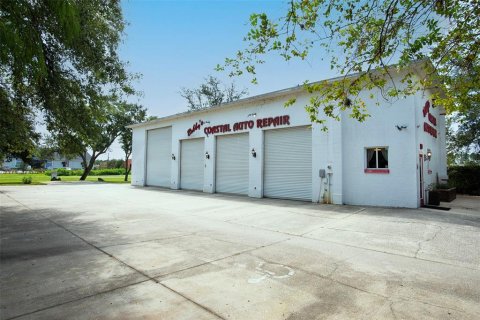 Propiedad comercial en venta en Bunnell, Florida, 209.03 m2 № 2329905 - foto 12