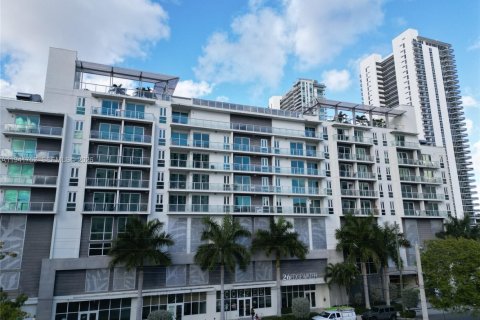 Condo in Miami, Florida, 1 bedroom  № 2000051