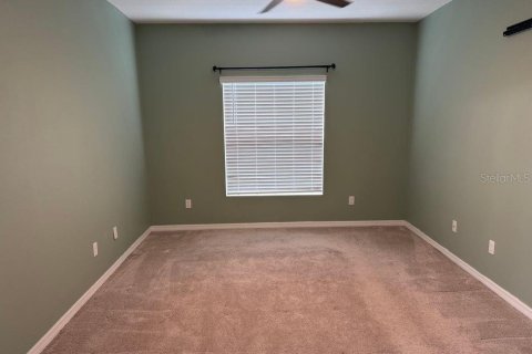 Villa ou maison à louer à Clermont, Floride: 3 chambres, 141.21 m2 № 2386547 - photo 10