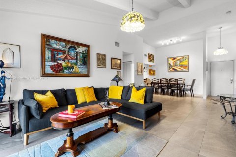 Condominio en Cutler Bay, Florida, 2 dormitorios  № 2057588