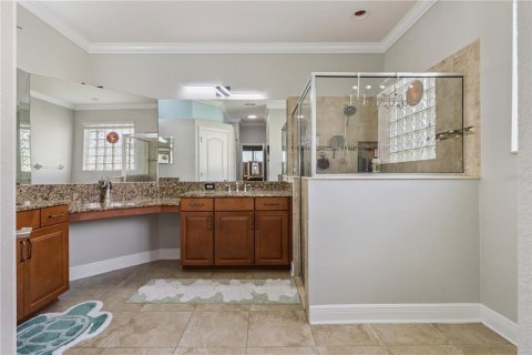 House in Lakeland, Florida 4 bedrooms, 243.87 sq.m. № 2259074 - photo 17