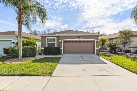 Villa ou maison à Land O' Lakes, Floride 3 chambres, 184.69 m2 № 2111910