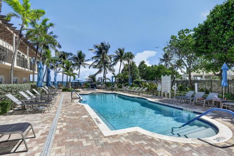 Condo in Fort Lauderdale, Florida, 2 bedrooms  № 2422202 - photo 29
