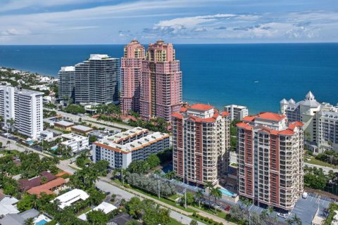 Condo in Fort Lauderdale, Florida, 2 bedrooms  № 2422202 - photo 2