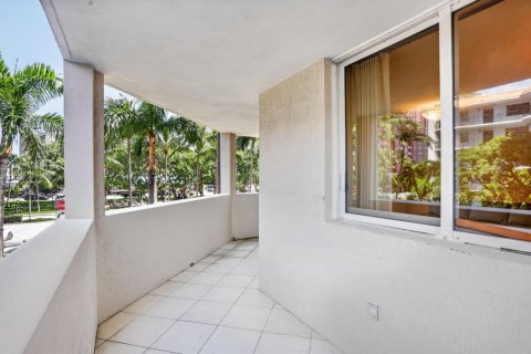 Condo in Fort Lauderdale, Florida, 2 bedrooms  № 2422202 - photo 19