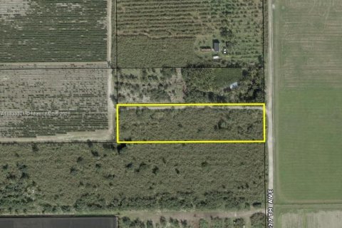 Propiedad comercial en venta en Homestead, Florida № 1811390 - foto 1