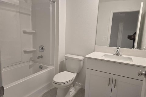 Townhouse in Parrish, Florida 3 bedrooms, 154.78 sq.m. № 2267014 - photo 14