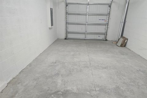 Townhouse in Parrish, Florida 3 bedrooms, 154.78 sq.m. № 2267014 - photo 30