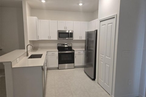 Townhouse in Parrish, Florida 3 bedrooms, 154.78 sq.m. № 2267014 - photo 6