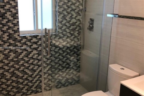 Купить коммерческую недвижимость в Майами-Бич, Флорида 334.45м2, № 2050472 - фото 10