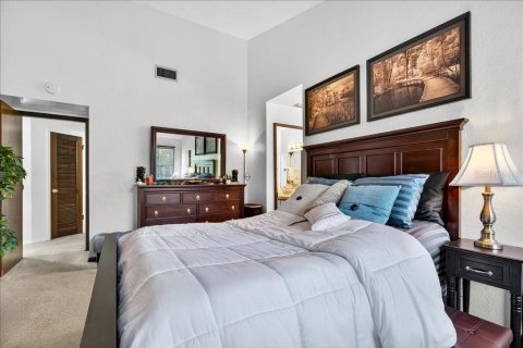 Condo in Daytona Beach, Florida, 2 bedrooms  № 1801411 - photo 15