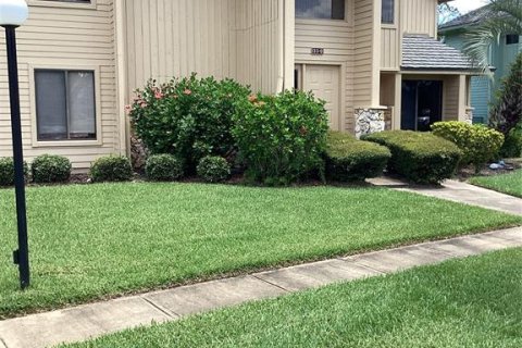 Condo in Daytona Beach, Florida, 2 bedrooms  № 1801411 - photo 1