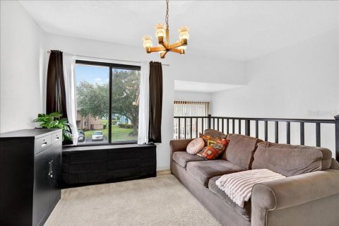 Condo in Daytona Beach, Florida, 2 bedrooms  № 1801411 - photo 9