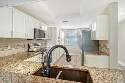Condominio en venta en Sarasota, Florida, 2 dormitorios, 115.01 m2 № 2344860 - foto 9