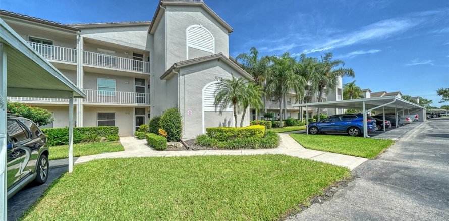 Condominio en Sarasota, Florida, 2 dormitorios  № 2344860