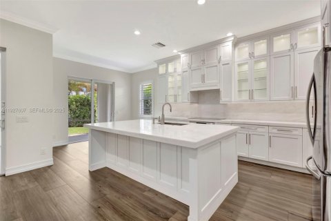 Снять в аренду виллу или дом в Юпитер, Флорида 2 спальни, 177.44м2, № 1987900 - фото 19