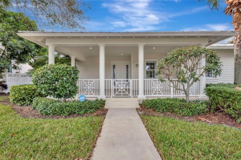 Снять в аренду виллу или дом в Юпитер, Флорида 2 спальни, 177.44м2, № 1987900 - фото 3