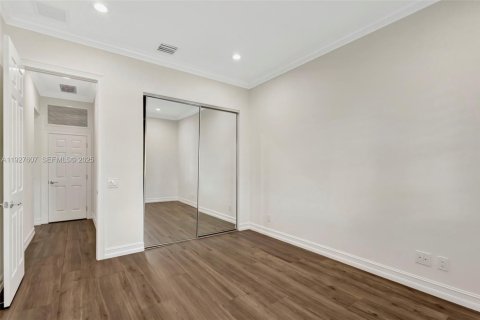 Снять в аренду виллу или дом в Юпитер, Флорида 2 спальни, 177.44м2, № 1987900 - фото 30