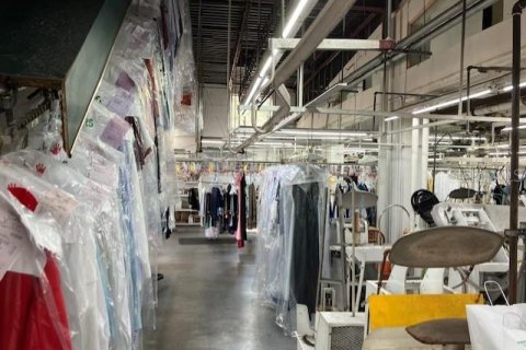 Commercial property in Tampa, Florida 383.5 sq.m. № 1751954 - photo 7