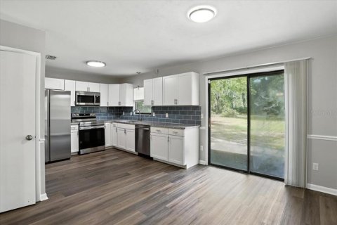 Casa en venta en Gainesville, Florida, 3 dormitorios, 124.77 m2 № 1835330 - foto 7