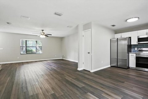 Casa en venta en Gainesville, Florida, 3 dormitorios, 124.77 m2 № 1835330 - foto 12