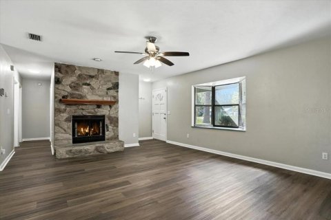 Casa en venta en Gainesville, Florida, 3 dormitorios, 124.77 m2 № 1835330 - foto 4