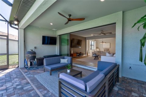 Casa en venta en North Port, Florida, 5 dormitorios, 339.28 m2 № 2386144 - foto 23