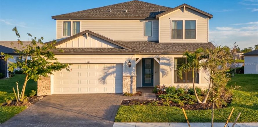 Casa en North Port, Florida 5 dormitorios, 339.28 m2 № 2386144