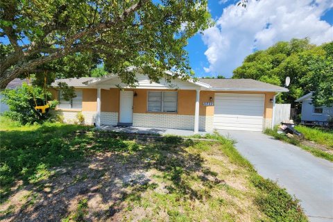 Casa en alquiler en Port Richey, Florida, 3 dormitorios, 109.25 m2 № 1850941 - foto 1
