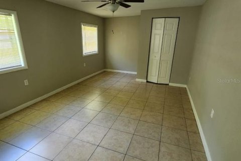 Casa en alquiler en Port Richey, Florida, 3 dormitorios, 109.25 m2 № 1850941 - foto 11