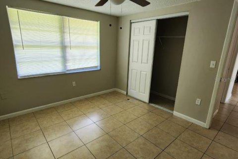 Casa en alquiler en Port Richey, Florida, 3 dormitorios, 109.25 m2 № 1850941 - foto 15