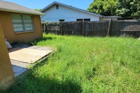 Casa en alquiler en Port Richey, Florida, 3 dormitorios, 109.25 m2 № 1850941 - foto 20