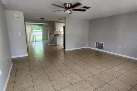 Casa en alquiler en Port Richey, Florida, 3 dormitorios, 109.25 m2 № 1850941 - foto 4