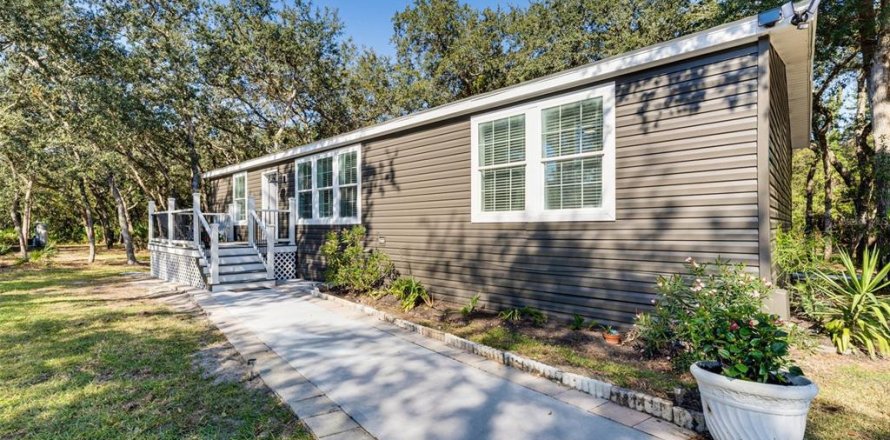 House in Kissimmee, Florida 3 bedrooms, 204.38 sq.m. № 2213610