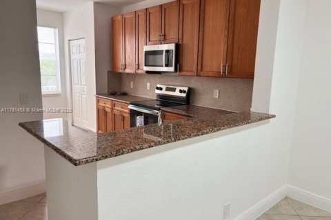Adosado en venta en Boynton Beach, Florida, 3 dormitorios, 148.74 m2 № 1705299 - foto 12