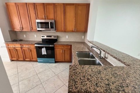 Adosado en venta en Boynton Beach, Florida, 3 dormitorios, 148.74 m2 № 1705299 - foto 15