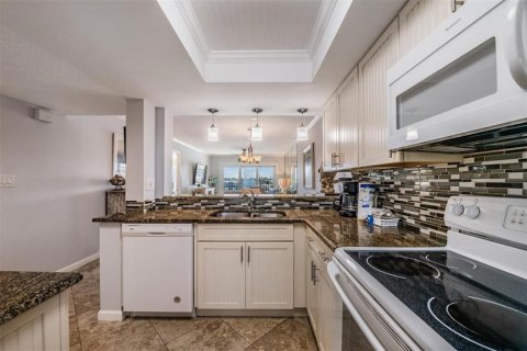 Condominio en venta en Treasure Island, Florida, 2 dormitorios, 105.91 m2 № 2226707 - foto 10
