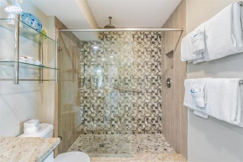 Condominio en venta en Treasure Island, Florida, 2 dormitorios, 105.91 m2 № 2226707 - foto 27