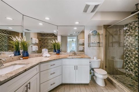 Condominio en venta en Treasure Island, Florida, 2 dormitorios, 105.91 m2 № 2226707 - foto 26