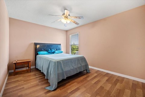 House in Kissimmee, Florida 5 bedrooms, 318.19 sq.m. № 1793155 - photo 25