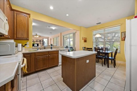 House in Kissimmee, Florida 5 bedrooms, 318.19 sq.m. № 1793155 - photo 12