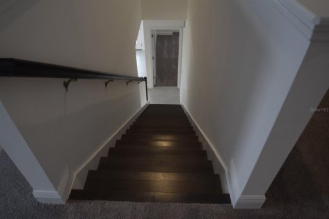 Снять в аренду таунхаус в Орландо, Флорида 10 комнат, 185.8м2, № 1744723 - фото 13