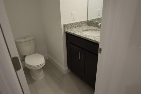 Touwnhouse à louer à Orlando, Floride: 3 chambres, 185.8 m2 № 1744723 - photo 25