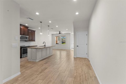 Touwnhouse à vendre à Lutz, Floride: 3 chambres, 151.62 m2 № 1620137 - photo 7