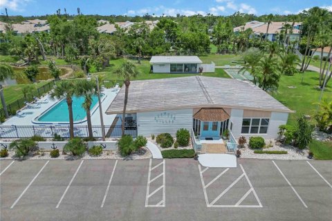 Condo in Bradenton, Florida, 1 bedroom  № 1747611 - photo 30