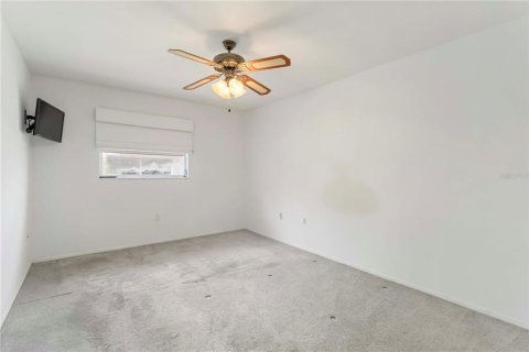 Condo in Bradenton, Florida, 1 bedroom  № 1747611 - photo 21