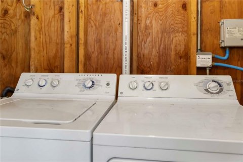 Condo in Bradenton, Florida, 1 bedroom  № 1747611 - photo 29